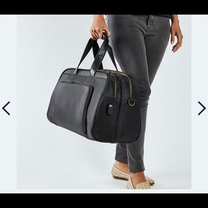 Nomad Lane Bento Bag in black